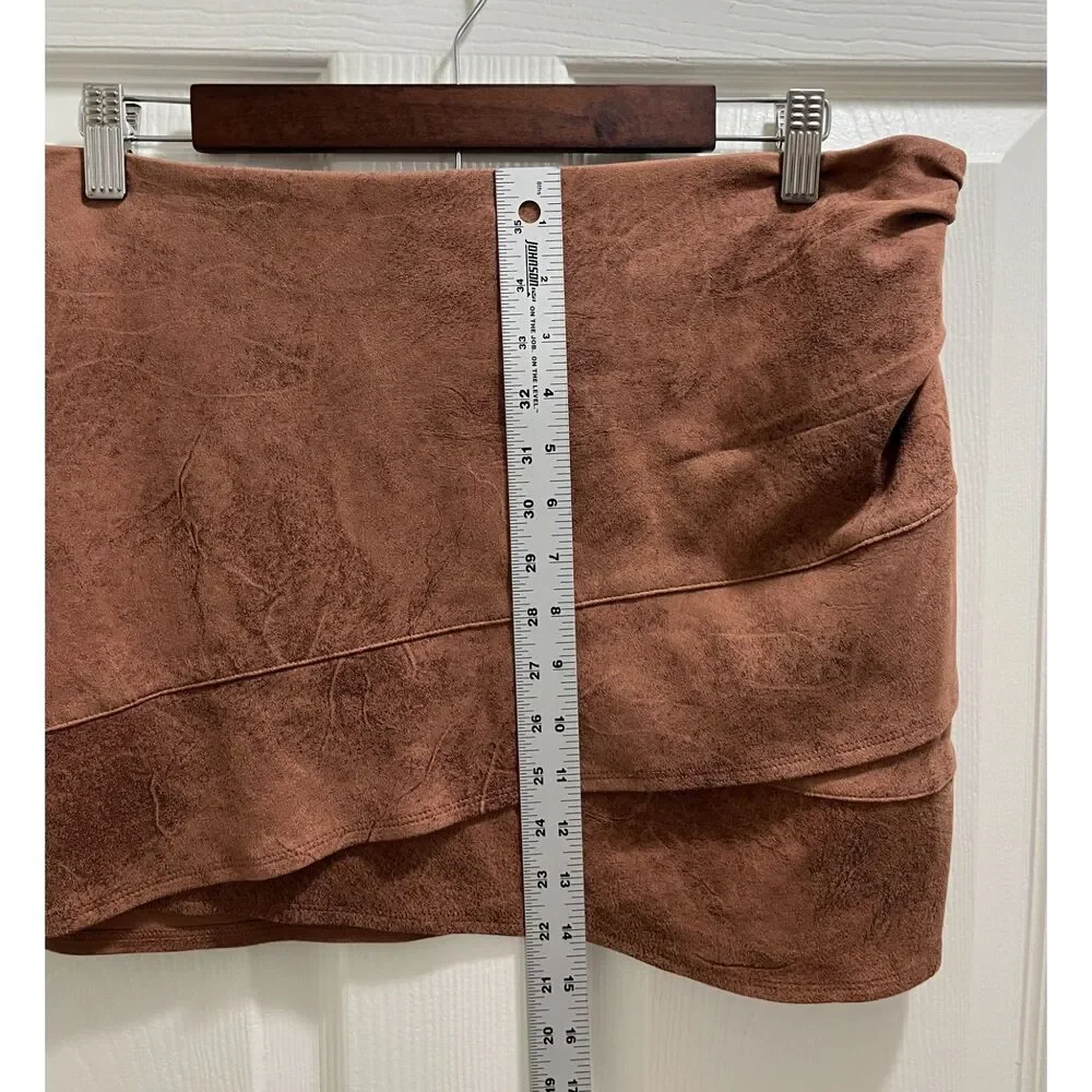 Free People Summer Love Vegan Suede Mini Skirt Size 12 Brown Modern Cowgirl